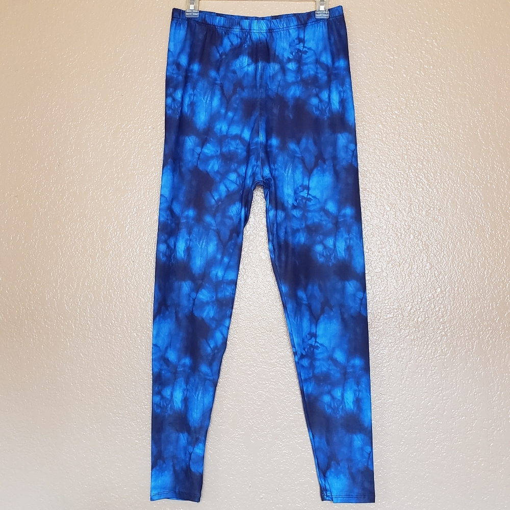 New Viv Collection Blue Tie Dye Plus Size Leggings